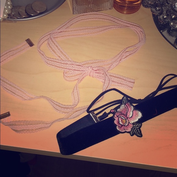 Cute chokers 💓 adult fitting - Picture 3 of 5